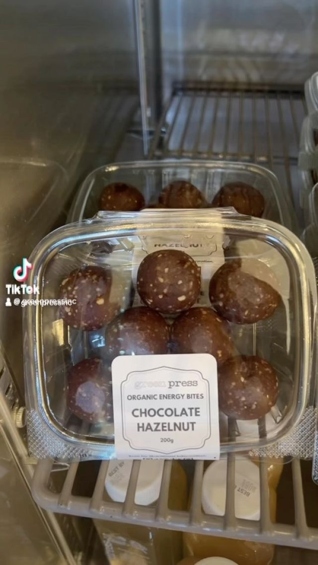 Introducing our new Energy Bites!  Chocolate Hazelent, Hemp Almond, Coconut Almond, Walnut Coconut, and Chocolate Goji Bites!  Available online and in-stores!  We deliver across Ontario!  https://greenpress.ca/shop/#energybites

#energyballs #energyballsnacks #juicebar #downtownoakville #portcreditbia #portcredit #mississauga #smoothiebar #healthysnacks #postworkoutsnack #dateballs