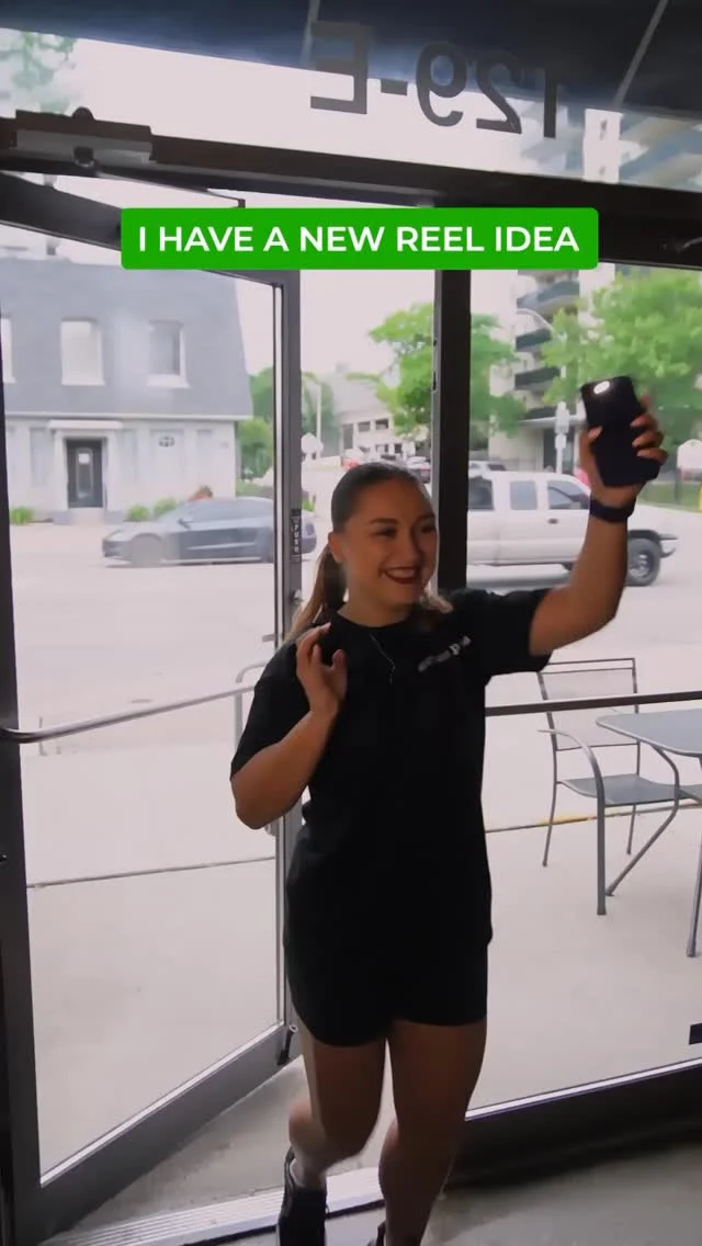 😅😅 When you only applied to work at a juice bar, not to dance on social media 🪩💃

#juicebar #portcreditbia #healthylife #coldpressedjuice #drinkclean