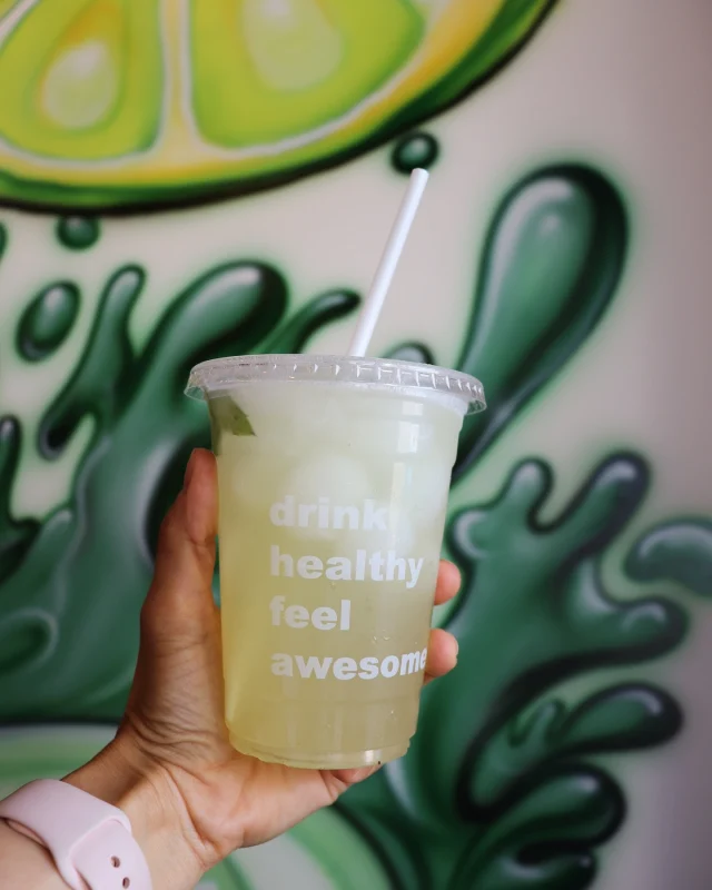 Try our NEW Pineapple Sparkler 🍍 💦 

Pineapple, apple, lime, mint, sparkling water. 
Find us on UberEats for a special offer 🥰🥰