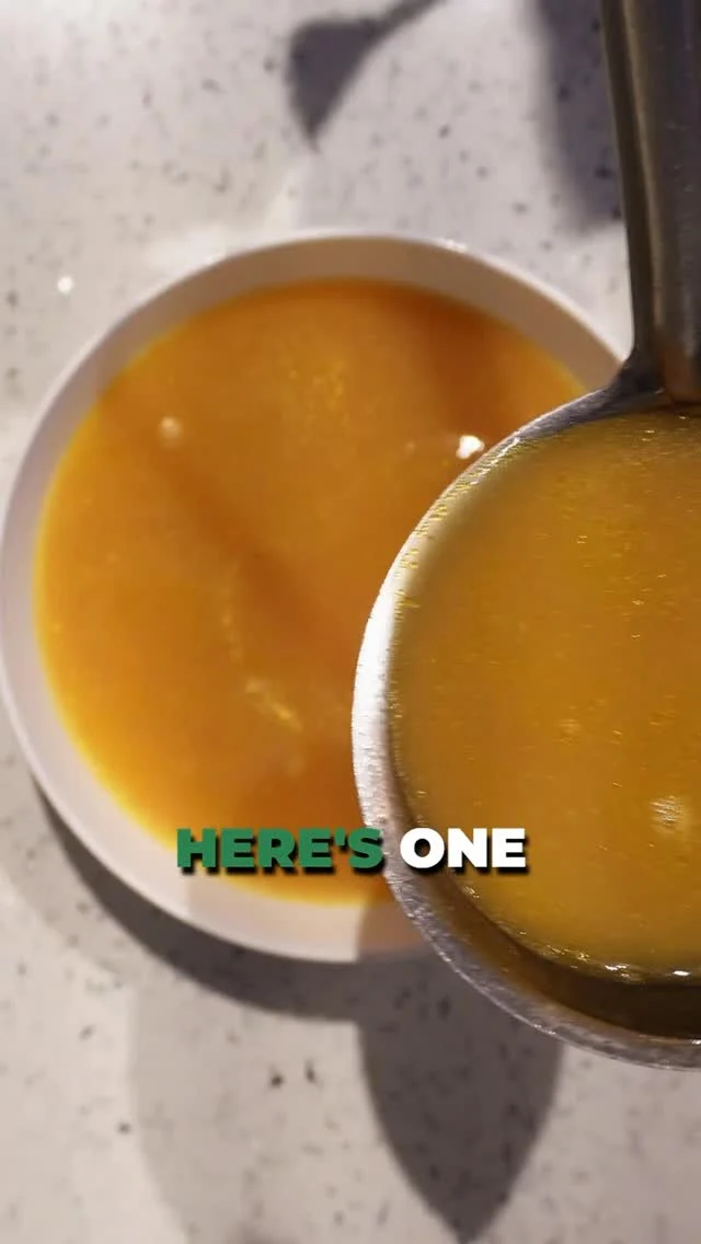 Don’t sleep on bone broth.  Organic & Halal made to nourish your body inside out. 

It’s protein rich, loaded with collagen and minerals. 

Perfect for cold winter days 🥶❄️

#juicebar #bonebroth #bonebrothbenefits #portcreditbia #portcredit